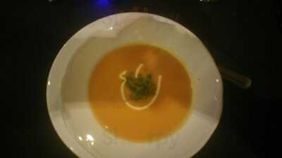 Carver's Steakhouse & Lounge