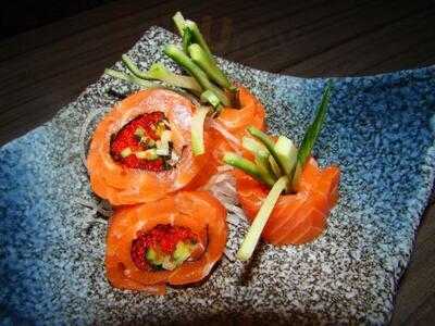 New Generation Sushi And Teppanyaki