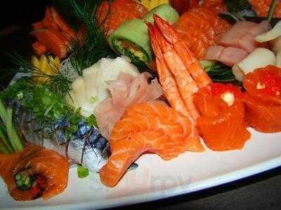 New Generation Sushi And Teppanyaki