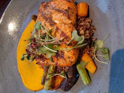 Dominion Bar + Kitchen