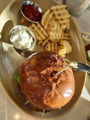 Dominion Bar + Kitchen