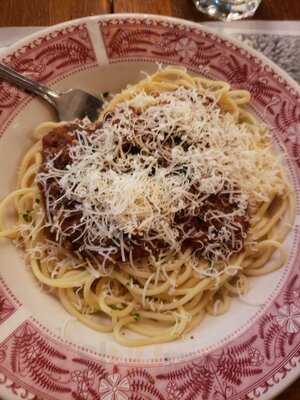 Old Spaghetti Factory (west Edmonton Mall)