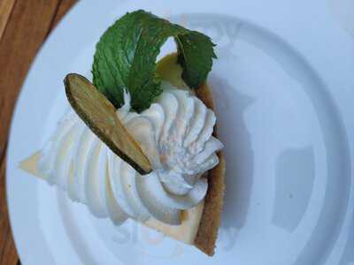 Gotham Steakhouse & Cocktail Bar