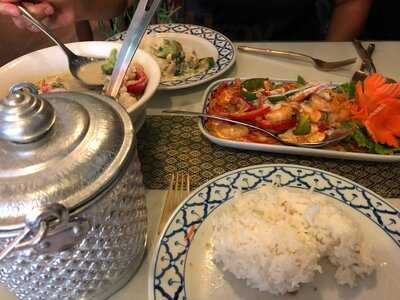 Juree's Thai Place Restaurant