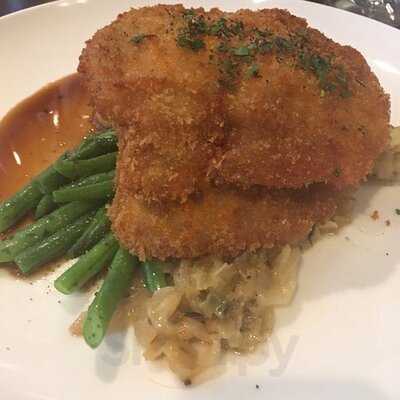 Capital Grill And Bar