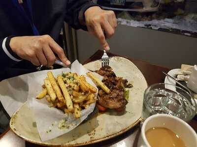 Capital Grill And Bar