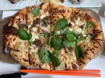 The Lobby Lounge And Rawbar