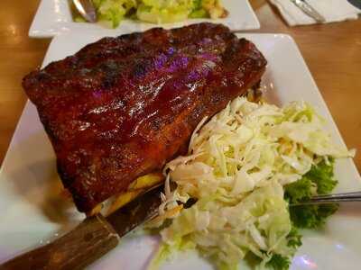 Pump House Grille Co