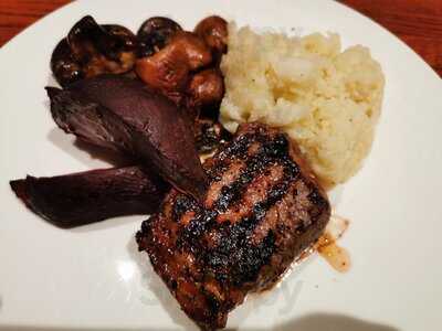 The Keg Steakhouse + Bar - Ottawa Market