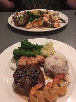 Sawmill Prime Rib & Steakhouse Terra Losa