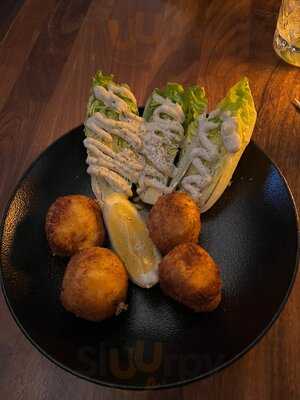 Mechant Boeuf Bar Brasserie