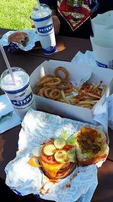 Peters' Drive-in