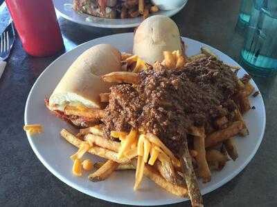 George's Burgers & Submarines