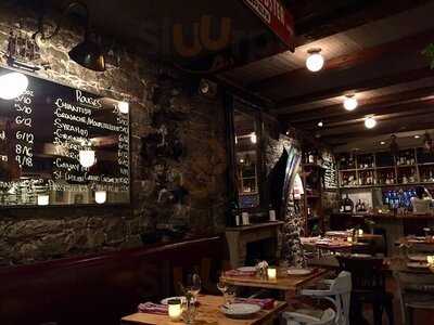 Bocata Restaurant Bar A Vin