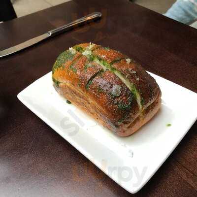 Murrieta's West Coast Bar & Grill