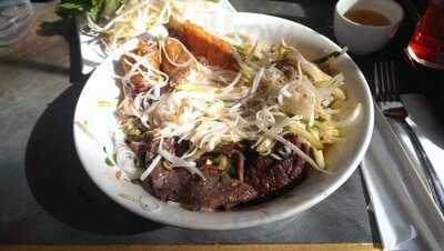 Pho Mi Viet-thai Restaurant