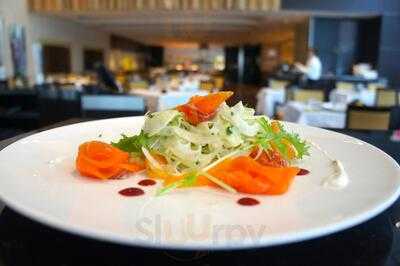 Renoir - Sofitel Montreal Golden Mile