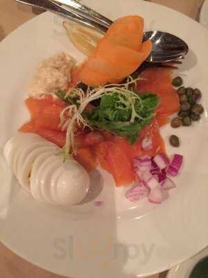 Solstice Restaurant And Wine Bar