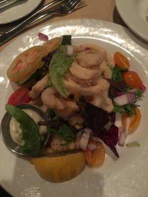 Solstice Restaurant And Wine Bar