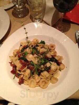 Solstice Restaurant And Wine Bar