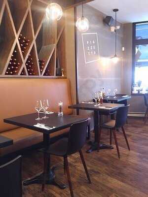 Piazzetta Vieux-port