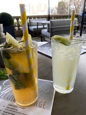 Confederation Lounge