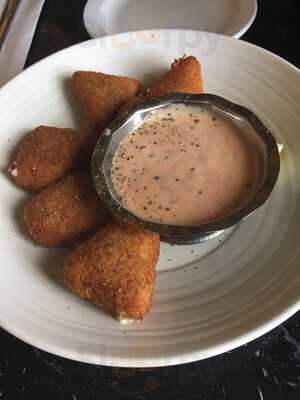 Chianti Cafe & Restaurant