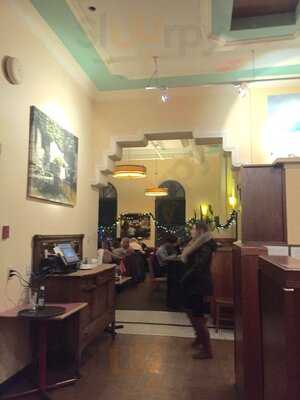 Chianti Cafe & Restaurant