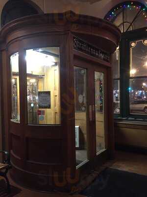 Chianti Cafe & Restaurant