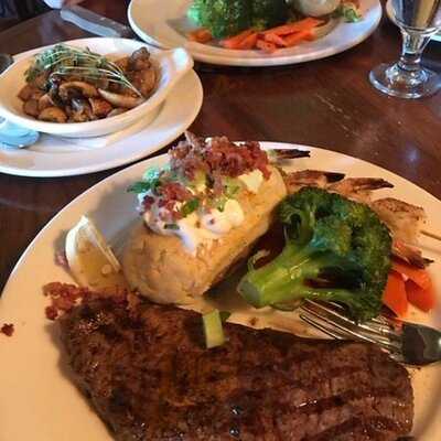 Cattlebaron Steakhouse Se - Sundance