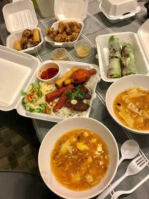 Lucky Bamboo Restaurant