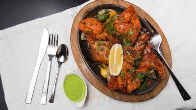 Mahek Restaurant And Lounge