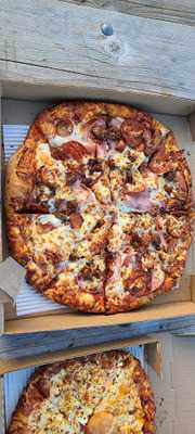 Bucky's West Coast Pizzeria