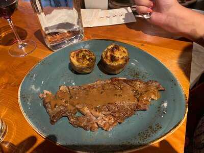 Pourhouse Restaurant