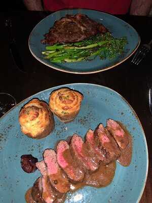 Pourhouse Restaurant