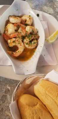 Aurora Pizzeria & Cafe