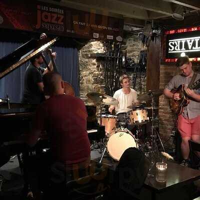 Upstairs Jazz Bar & Grill