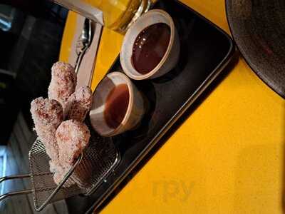 L'atelier Tartares & Cocktails