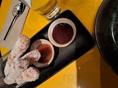 L'atelier Tartares & Cocktails