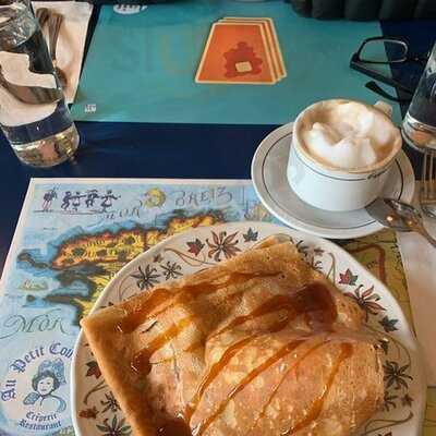 Au Petit Coin Breton Ltee