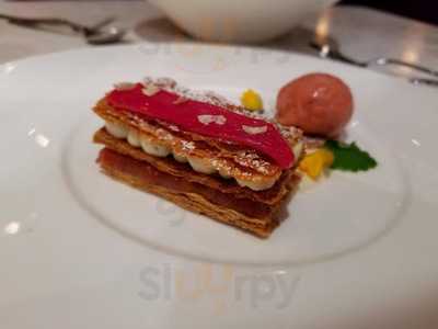 West Restaurant + Bar