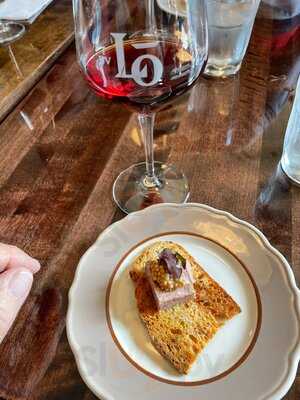 Louise Taverne & Bar A Vin