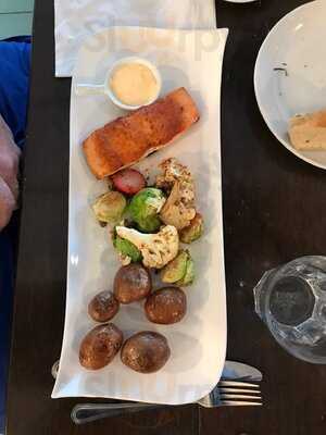 Juniper - Cafe & Bistro