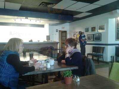 Juniper - Cafe & Bistro