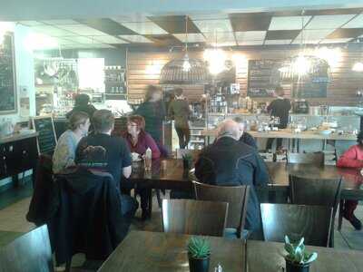 Juniper - Cafe & Bistro