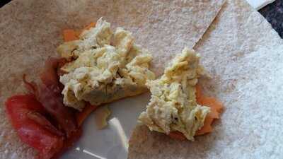 Veneto's Cake & Pastries