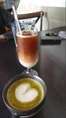 Manis Pan-asian Eatery