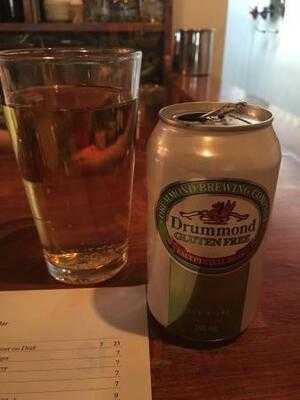 Without Papers Pizza