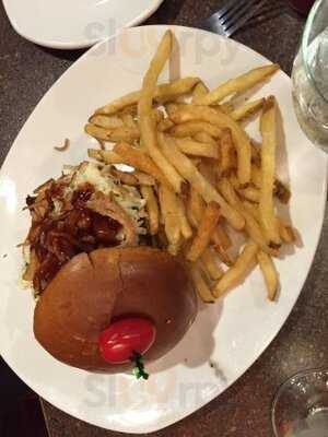 Silver Heights Restaurant And Lounge