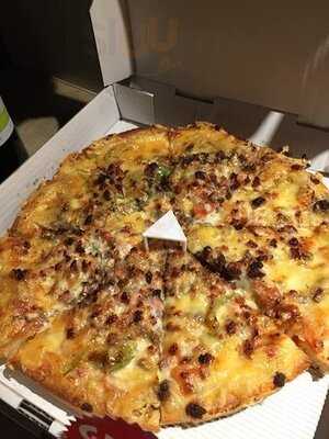 Spiros Pizza On 17th